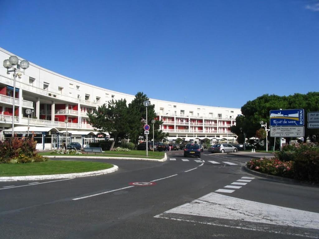 Royan - Joli Nid Douillet - Residence Minerve - Proche Commerces Et Plages ภายนอก รูปภาพ